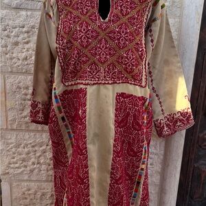 Ramallah hand embroided Palestinian by thobe